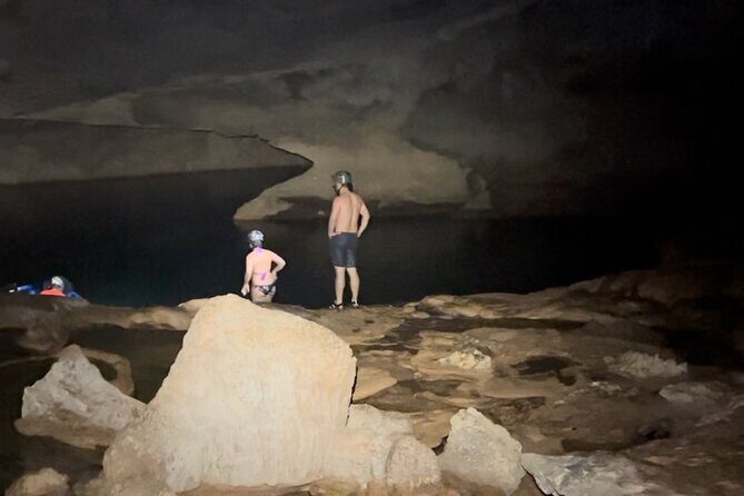 Private Belize Cave Tubing & Howler Monkey Sanctuary Combo Tour with Lunch - The Sum Up