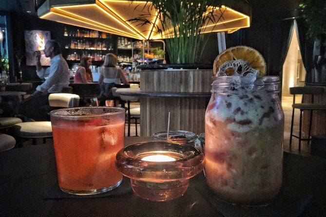 PRIVATE - Best Munich Cocktail Tour - all inclusive - Exploring Munich’s Nightlife with a Twist: The Private Cocktail Tour