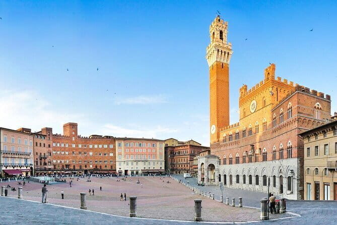 Private Best of Tuscany Hill Towns Tour with lunch from Florence - Starting Out: A Comfortable Departure from Florence
