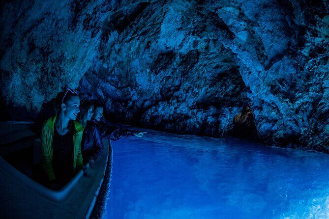Private Blue Cave & 5 Islands Tour - VIP Experience - Key Points