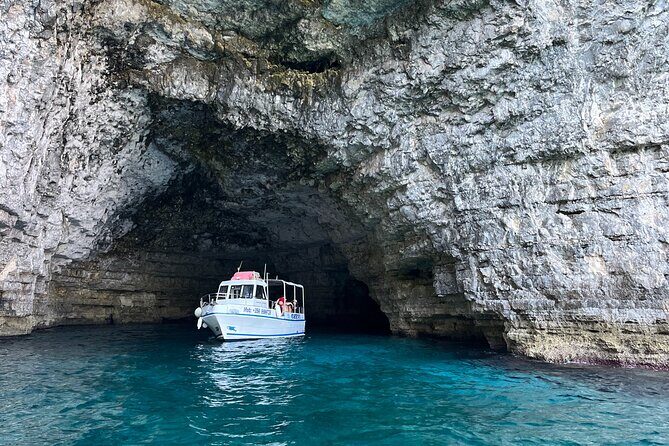 Private Boat Charter Blue Lagoon Crystal Lagoon and Comino - What Makes This Tour Stand Out?