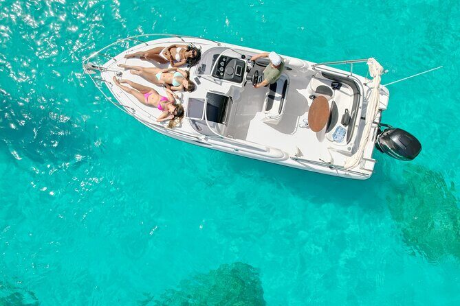 Private Boat Charter Comino, Blue Lagoon, Crystal Lagoon, Gozo - The Experience in Detail