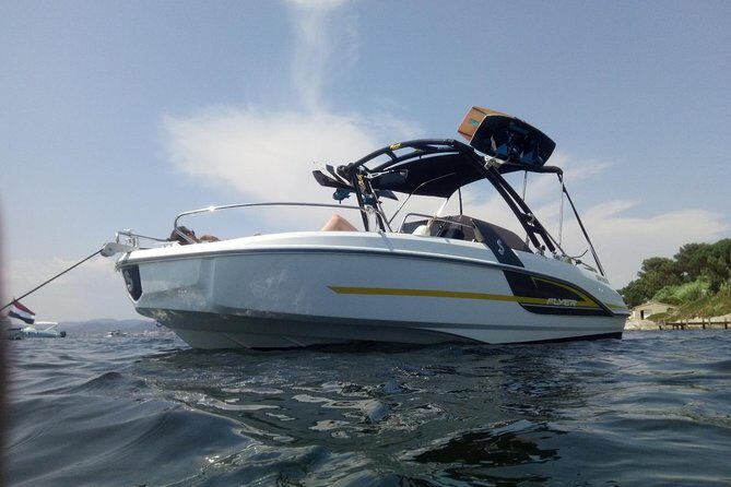 Private Boat Charter in the Bay of St Tropez - What’s Included and What’s Not