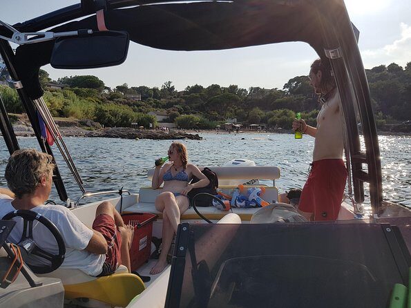 Private Boat Charter including Water Sports in Bay of St Tropez - Experience the Bay of St. Tropez with a Private Boat and Water Sports