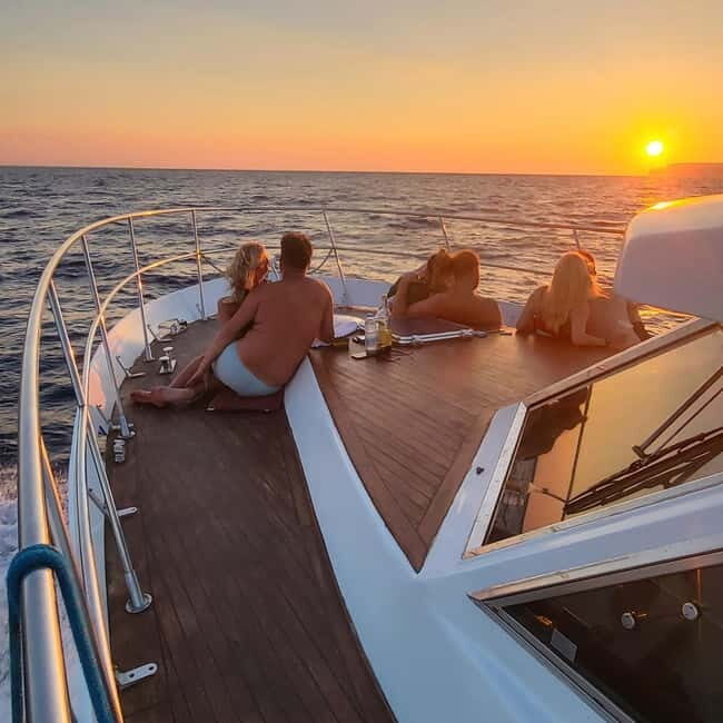 Private Boat Charter Rio 44 Full/half day Private Cruises - All-Inclusive Comfort and Practicalities