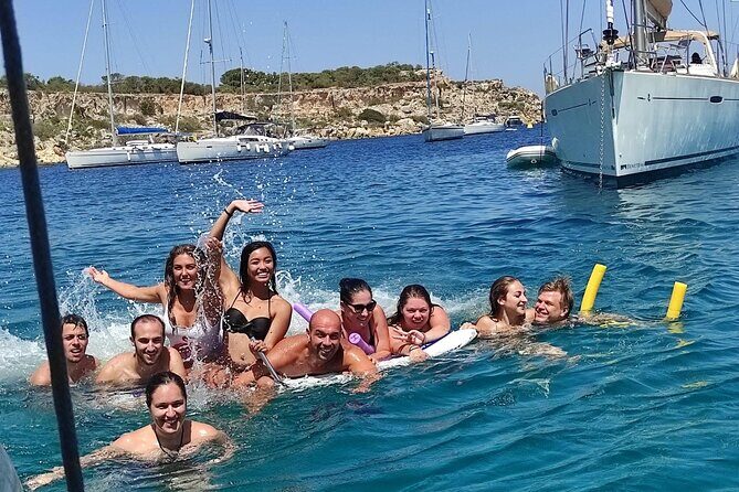 Private Boat Charter to Comino Blue Lagoon - The Sum Up