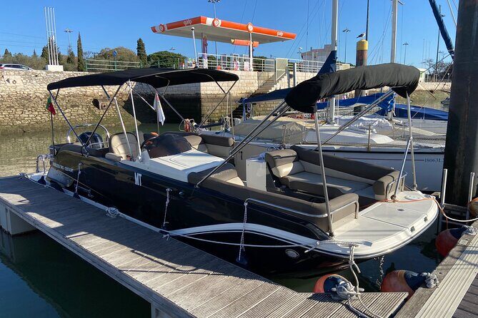Private Boat Cruise with 6 Bottles of Champagne (2 hours) - FAQ