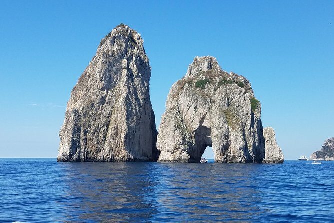 Private boat excursion to Capri from Sorrento - 7 hours - FAQ