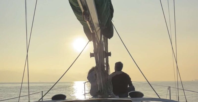 Private Boat Night Tour - Lisbon - In-Depth Review: What to Expect from the Lisbon Night Boat Tour