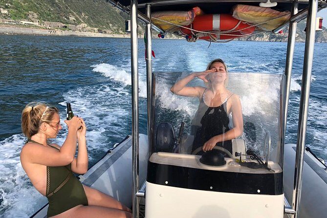 Private Boat Tour Along the Cinque Terre - Key Points