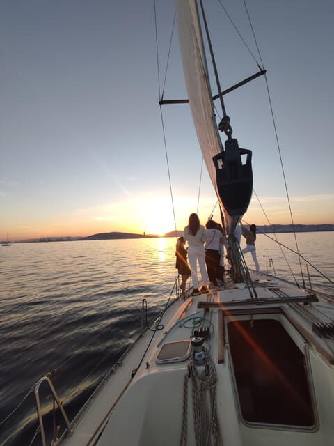 Private boat tour, Barcelona, Badalona : drinks and snacks! - The Value of a Private Sailboat Experience