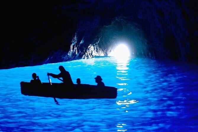 Private Boat Tour from Naples to Capri Onboard Tornado 50 - Who Should Consider This Tour?