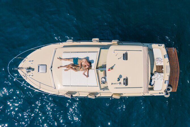 Private Boat Tour from Positano: Amalfi Coast or Capri - The Experience and Setting