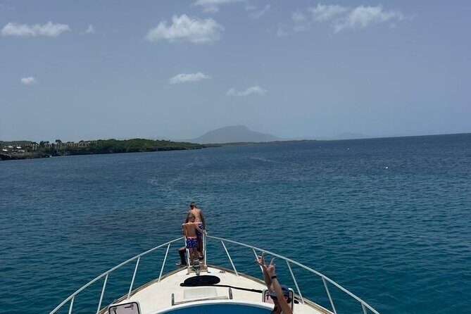 Private boat tour from Taino Bay and Amber Cove Passengers - Key Points