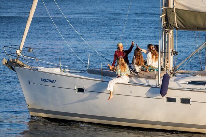 Private Boat Tour in Lisbon - FAQ