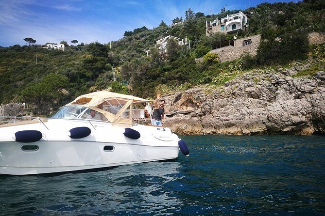 Private Boat Tour of Amalfi Coast and Capri by Jeanneau Leader - FAQ