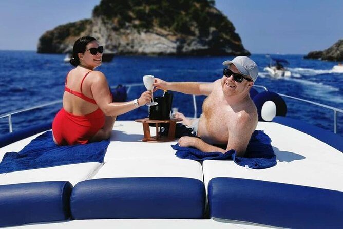 Private Boat Tour of Capri from Sorrento - A Thorough Review of the Private Capri Boat Tour