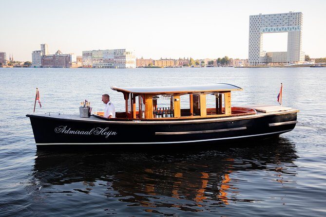 Private boat tour on a electric saloon boat - Who Will Love This Tour?