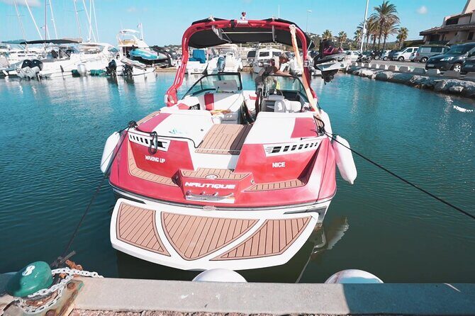 Private Boat Tour on Super Air Nautique 210 - Exploring the Bay of St-Tropez by Private Speedboat