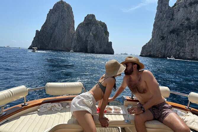 Private boat tour to Capri and Blue Grotto on Gozzo 32 ft - A Private Boat Tour to Capri and the Blue Grotto: What You Need to Know