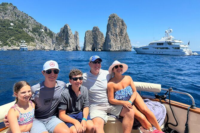 Private boat tour to Capri and Blue Grotto on Gozzo 32 ft - Who Is This Tour Best For?
