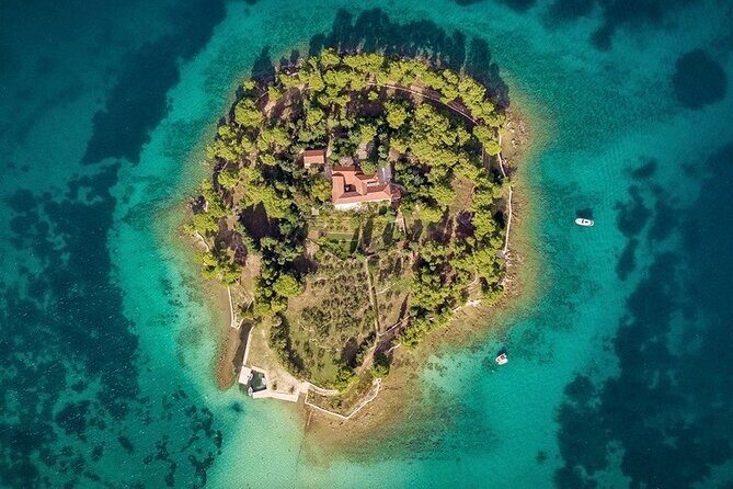 Private Boat Tour to Croatian Islands - Exploring the Croatian Islands by Speedboat: What to Expect