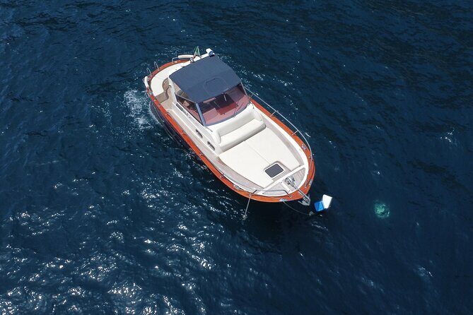 Private Boat Tour to discover Capri - Key Points