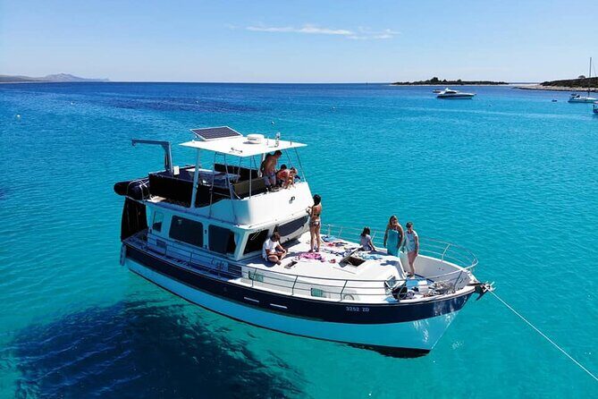 Private Boat Tour to island MOLAT, beach SAKARUN and DUGI OTOK - Key Points