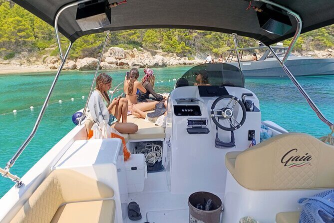 Private Boat Tour To Pakleni Islands and Red Rocks - What Makes This Tour Stand Out?