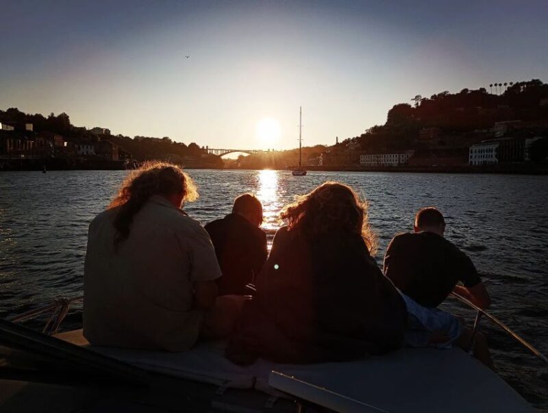 Private Boat Tour to Ponte D. Luís 1h, group price up to 6px - Final Thoughts: Is This Tour for You?