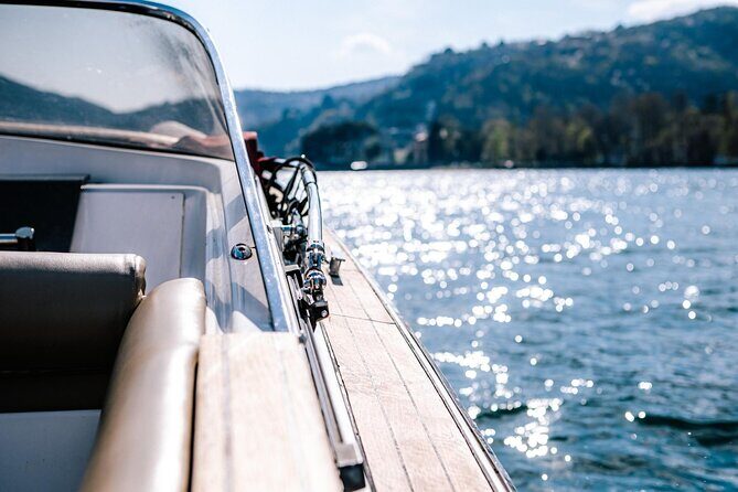 Private Boat Tour with Open Bar Lake Como 7 Pax - Key Points
