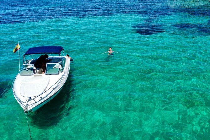 Private boat tour with snorkeling - Who Should Consider This Experience?