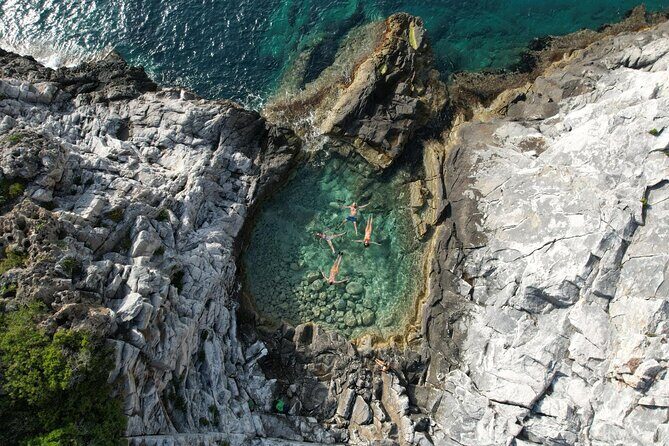 Private Boat Tour with Snorkeling in Leftkro - FAQ