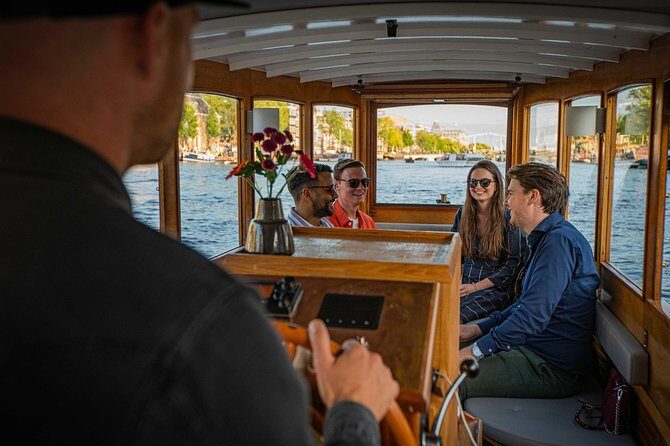 Private Boat Tours Amsterdam & welcome drink Amsterdam canals - The Value of a Private Canal Tour