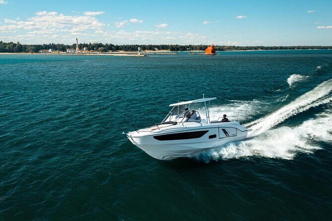 Private Boat Transfer to Kea, Hydra, Spetses, Mykonos and more - A Private Boat Transfer from Athens to Greece’s Beautiful Islands