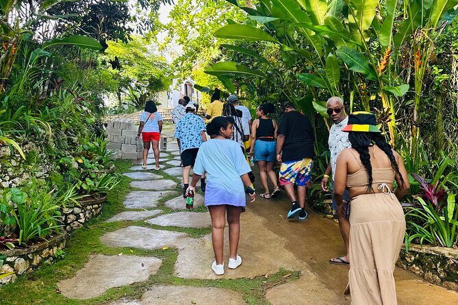 Private Bob Marley Mausoleum Guided Tour - A Deep Dive into the Experience