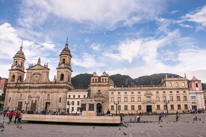 Private Bogotá Tour: Candelaria, Gold Museum, Optional Monserrate - Exploring Bogotá in Depth: What to Expect