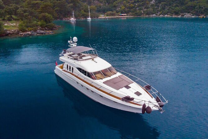 Private Bosphorus Yacht Cruise - The Experience in Detail
