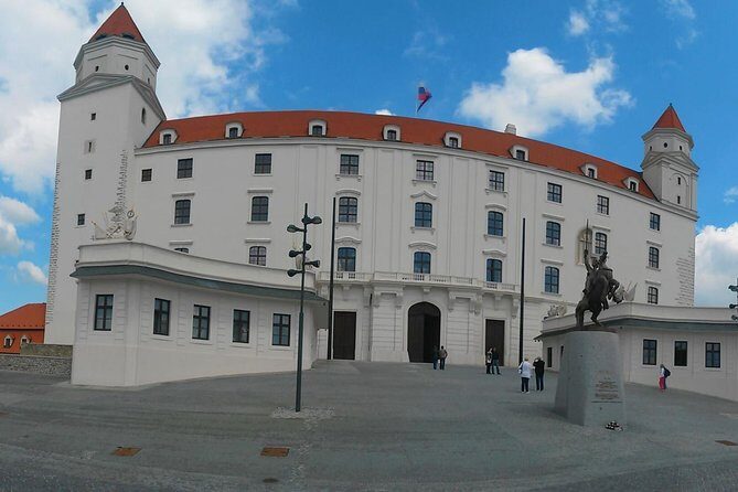 Private Bratislava Day Trip from Budapest with lunch - FAQ