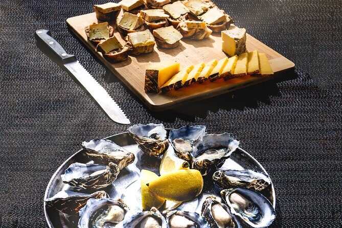 Private Bruny Island Wine, Food,Sightseeing & Lighthouse Day Tour - Key Points