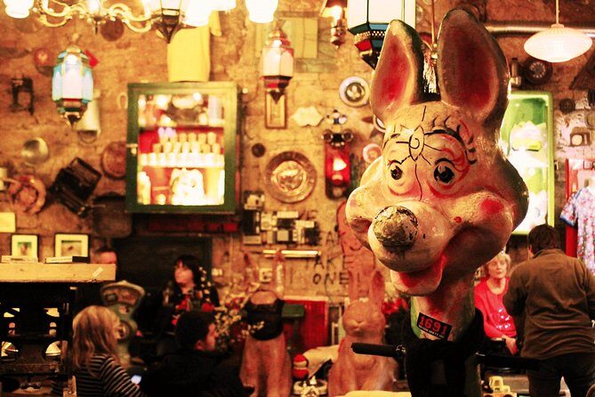 Private Budapest Ruin Bar Tour with Local Drinks & Street Food - Exploring Budapest’s Ruin Bars: An Authentic Night Out