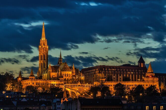 Private Budapest Sightseeing Tour: Royal Castle, Heroes Square, Chain Bridge - The Sum Up
