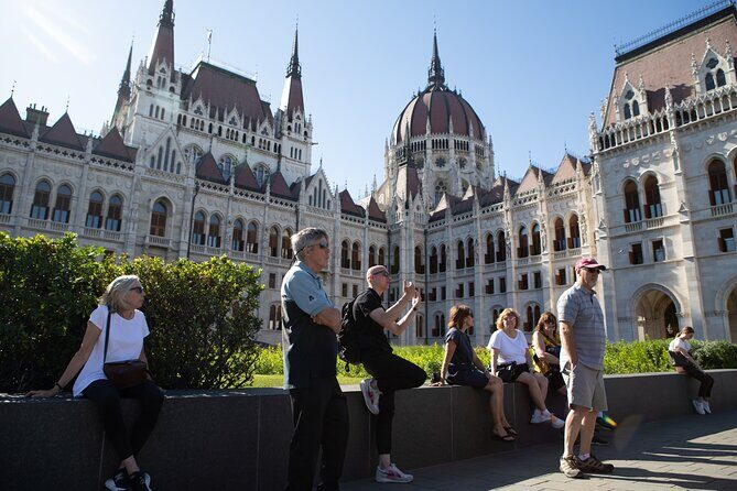 Private Budapest Walking Tour with Cake & Coffee - FAQs