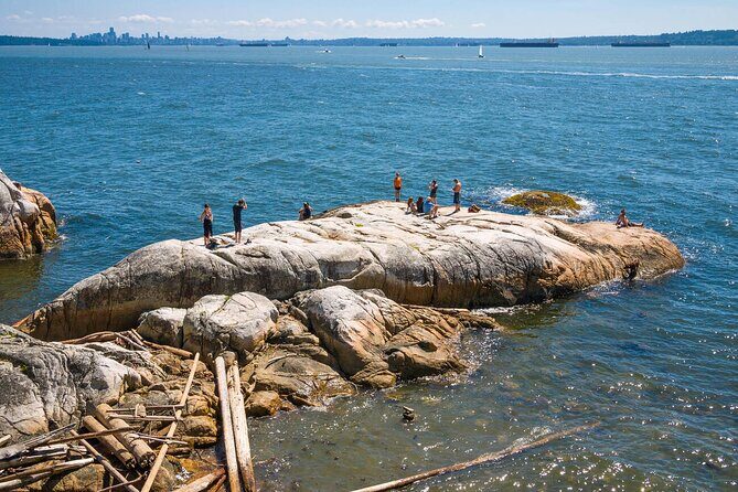 Private Capilano Bridge Grouse Mountain and Lighthouse Day Trip - Exploring the Full Itinerary