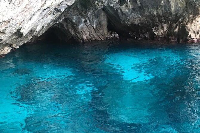 Private Capri Boat Tour TOP SELLER - An In-Depth Look at the Private Capri Boat Tour
