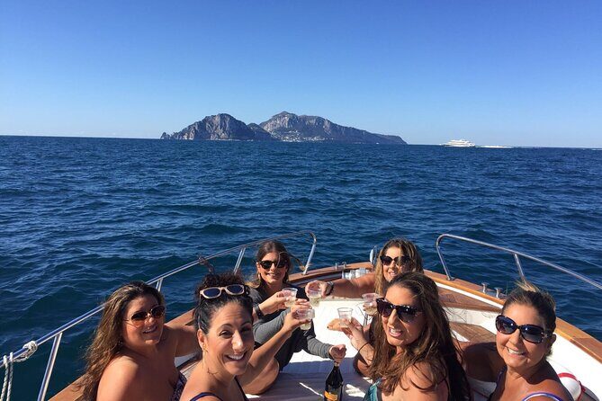 Private Capri day tour from Sorrento on a 38ft Motorboat - The Experience: A Deep Dive into the Tour