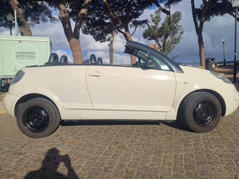 Private Capriolet city tour through Lisbon for 4 Hours - Key Points