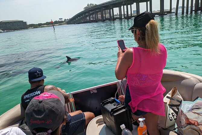 Private Captained Pontoon to Crab Island in Destin 3,4,5, or 6 Hr - What Could Be Better?