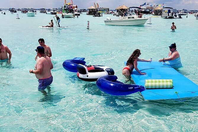 Private Captained Pontoon to Crab Island in Destin 3,4,5, or 6 Hr - Frequently Asked Questions