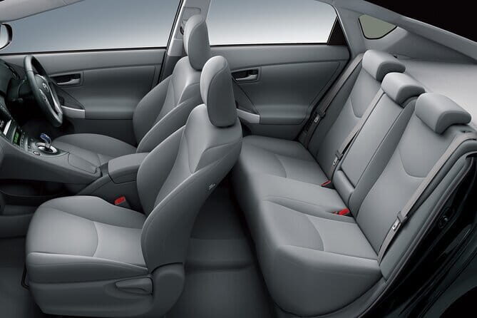 Private Car and Driver Hire in Sri Lanka  Chauffeur Services - In-Depth Review